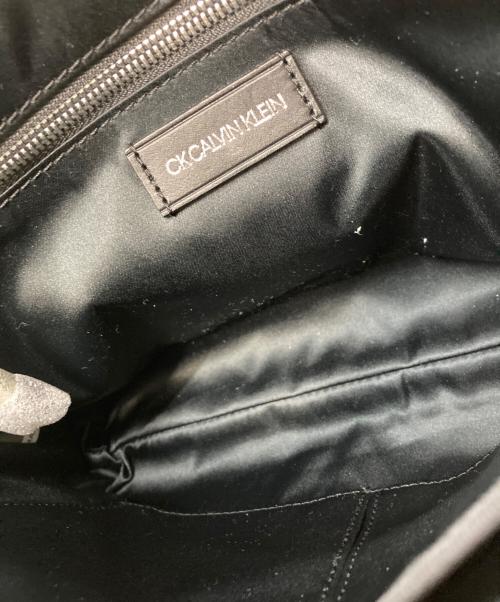 ck Calvin Klein（シーケーカルバンクライン）ck Calvin Klein (シーケーカルバンクライン) ショルダーバッグ ブラックの古着・服飾アイテム