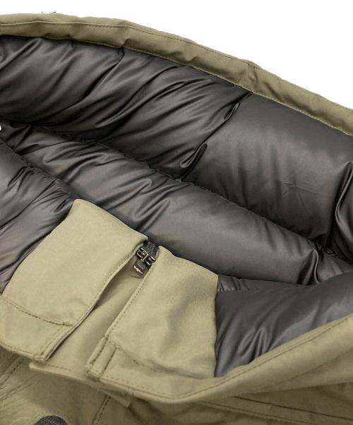THE NORTH FACE（ザ ノース フェイス）THE NORTH FACE (ザ ノース フェイス) トランスアンタークティカパーカ カーキ サイズ:Ｍの古着・服飾アイテム