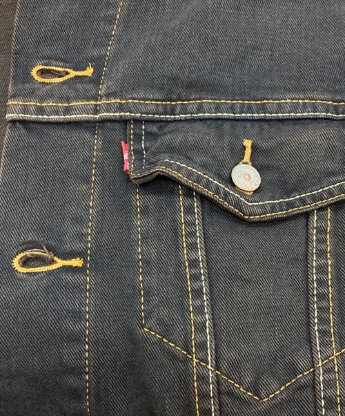 LEVI'S（リーバイス）LEVI'S (リーバイス) デニムトラッカージャケット ブラック サイズ:Mの古着・服飾アイテム