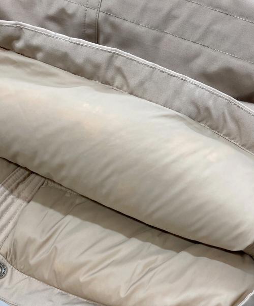 THE NORTH FACE（ザ ノース フェイス）THE NORTH FACE (ザ ノース フェイス) KINROSS DOWN PARKA ベージュ サイズ:XSの古着・服飾アイテム