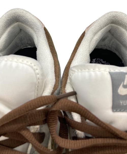 NIKE（ナイキ）NIKE (ナイキ) ローカットスニーカー グレー×ブラウン サイズ:27.5cmの古着・服飾アイテム