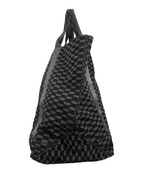 KITH（キス）KITH (キス) Monogram Tote ブラックの古着・服飾アイテム