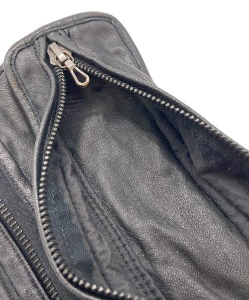 JULIUS（ユリウス）JULIUS (ユリウス) バッグ ブラックの古着・服飾アイテム