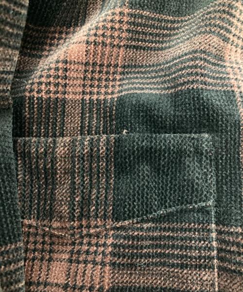 Carhartt WIP（カーハート ワークインプログレス）CARHARTT WIP (カーハート ワークインプログレス) WIP GINNIS CORDUROY SHIRT JACKET ブラック×ブラウン サイズ:Ｌの古着・服飾アイテム