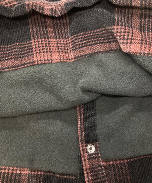 Carhartt WIP（カーハート ワークインプログレス）CARHARTT WIP (カーハート ワークインプログレス) WIP GINNIS CORDUROY SHIRT JACKET ブラック×ブラウン サイズ:Ｌの古着・服飾アイテム