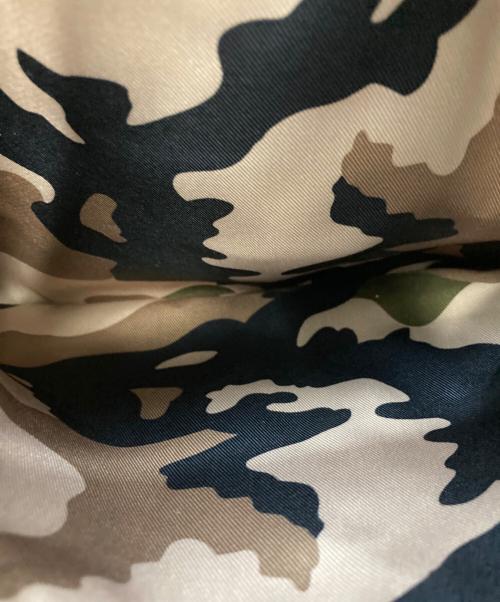 le camouflage（ル カムフラージュ）LE CAMOUFLAGE (ル カムフラージュ) メッシュバックパック ベージュの古着・服飾アイテム