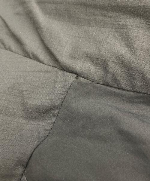 ARC'TERYX（アークテリクス）ARC'TERYX (アークテリクス) ATOM AR HOODY ブラック サイズ:Ｍの古着・服飾アイテム