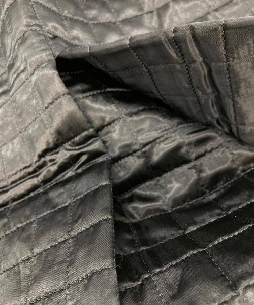 MIU MIU（ミュウミュウ）MIU MIU (ミュウミュウ) キルティングスカート ブラック サイズ:38の古着・服飾アイテム