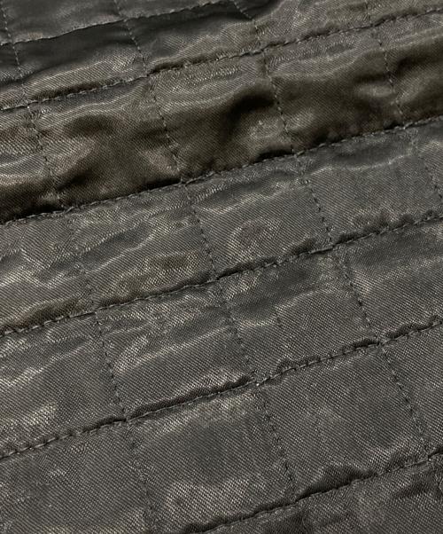 MIU MIU（ミュウミュウ）MIU MIU (ミュウミュウ) キルティングスカート ブラック サイズ:38の古着・服飾アイテム