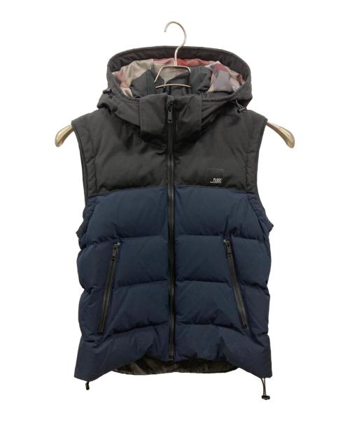 BLACK LABEL CRESTBRIDGE（ブラックレーベル クレストブリッジ）BLACK LABEL CRESTBRIDGE (ブラックレーベル クレストブリッジ) ダウンベスト ネイビー サイズ:LLの古着・服飾アイテム
