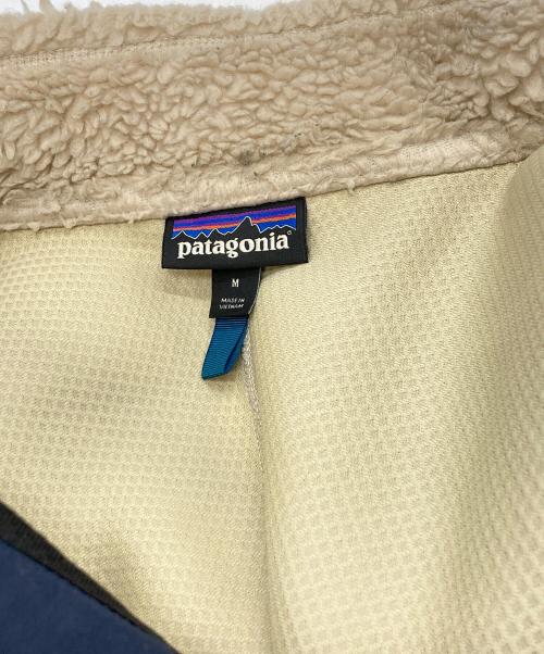 Patagonia（パタゴニア）Patagonia (パタゴニア) Classic Retro-X Jacket メンズ クラシック レトロX ジャケット ベージュ サイズ:Ｍの古着・服飾アイテム
