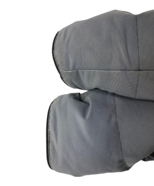 CANADA GOOSE（カナダグース）CANADA GOOSE (カナダグース) MacMillan Parka Black Label Heritage グレー サイズ:Sの古着・服飾アイテム