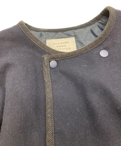 GRANDMA MAMA DAUGHTER（グランマママドーター）GRANDMA MAMA DAUGHTER (グランマママドーター) 異素材切替キルティングコート ネイビーの古着・服飾アイテム
