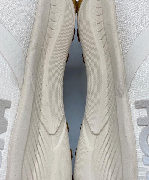 HOKA（ホカ）HOKA (ホカ) ローカットスニーカー アイボリー サイズ:23.5cmの古着・服飾アイテム