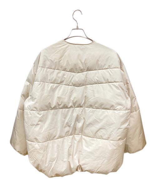Adam et Rope（アダム エ ロペ）Adam et Rope (アダム エ ロペ) テントシルエットダウンライク中綿ジャケット アイボリー サイズ:Freeの古着・服飾アイテム