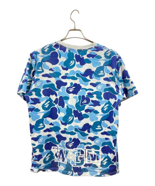 A BATHING APE（アベイシングエイプ）A BATHING APE (アベイシングエイプ) Camo Shark  T ホワイト×ブルー サイズ:Lの古着・服飾アイテム