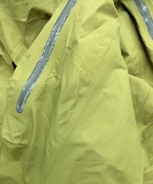 ARC'TERYX（アークテリクス）ARC'TERYX (アークテリクス) PACLITE SHELL JACKET イエロー サイズ:Sの古着・服飾アイテム