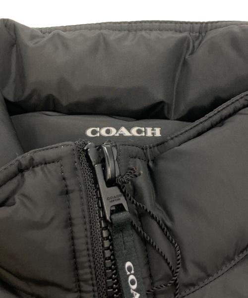 COACH（コーチ）COACH (コーチ) シグネチャー ダウン ベスト ブラック サイズ:Ｍの古着・服飾アイテム