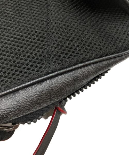 COACH（コーチ）COACH (コーチ) ボディバッグ ブラックの古着・服飾アイテム