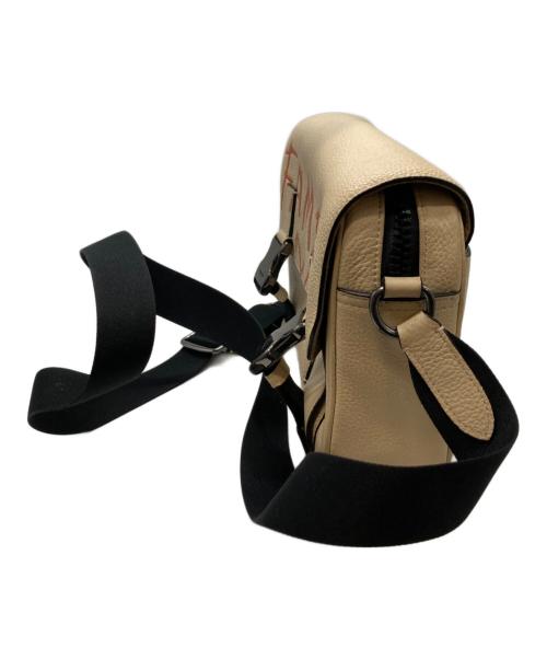 COACH（コーチ）COACH (コーチ) ショルダーバッグ アイボリーの古着・服飾アイテム