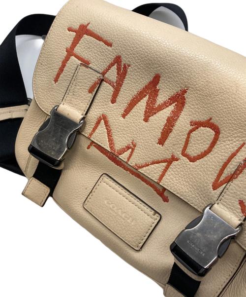 COACH（コーチ）COACH (コーチ) ショルダーバッグ アイボリーの古着・服飾アイテム