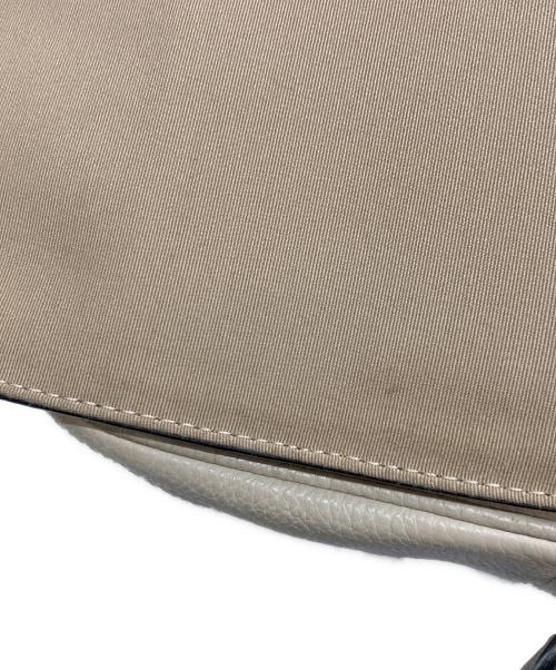 COACH（コーチ）COACH (コーチ) ショルダーバッグ アイボリーの古着・服飾アイテム