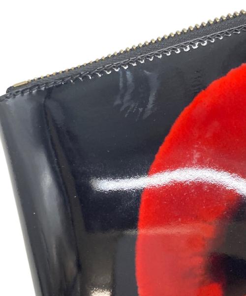 Vivienne Westwood（ヴィヴィアンウエストウッド）Vivienne Westwood (ヴィヴィアンウエストウッド) リップデザインクラッチバッグ レッド×ブラックの古着・服飾アイテム