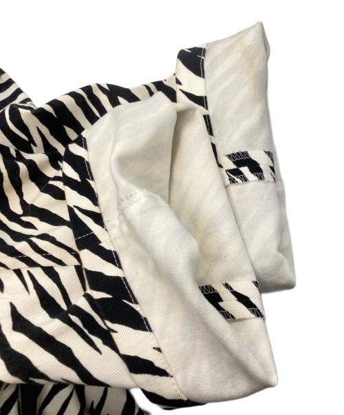 LIMI feu（リミフゥ）LIMI feu (リミフゥ) ゼブラ柄コート ホワイト×ブラック サイズ:Sの古着・服飾アイテム