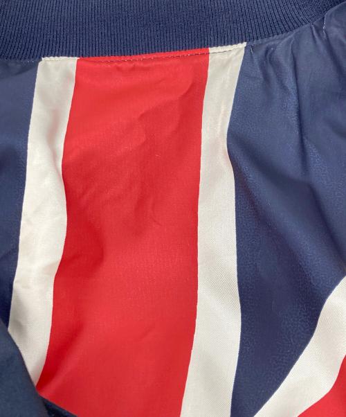 Thee Hysteric XXX（ジィ ヒステリックトリプルエックス）Thee Hysteric XXX (ジィ ヒステリックトリプルエックス) 刺繍ロゴブルゾン ネイビー サイズ:Ｍの古着・服飾アイテム