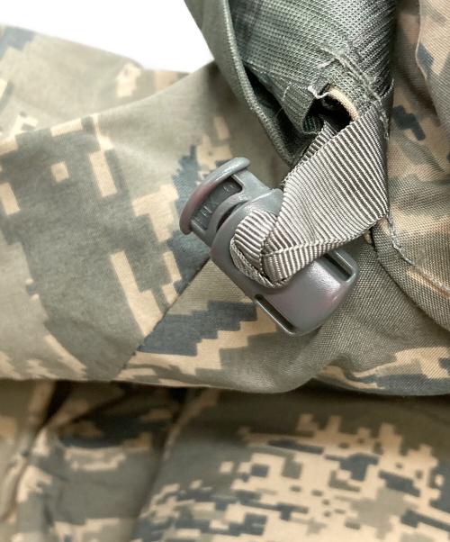 US ARMY（ユーエスアーミー）US ARMY (ユーエスアーミー) ゴアテックスミリタリージャケット グリーン サイズ:Ｍの古着・服飾アイテム