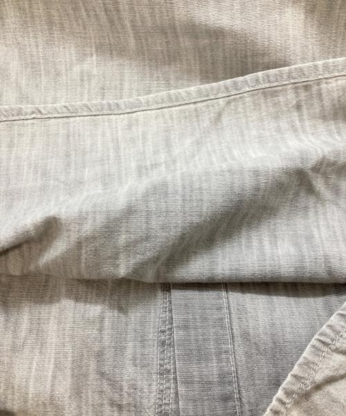 CarHartt（カーハート）CarHartt (カーハート) A.P.C. (アーペーセー) CHAMBRAY SHIRT グレー サイズ:Sの古着・服飾アイテム