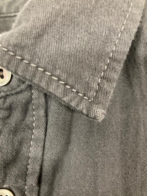 and wander（アンドワンダー）and wander (アンドワンダー) twill c/w LS shirt グレー サイズ:Sの古着・服飾アイテム
