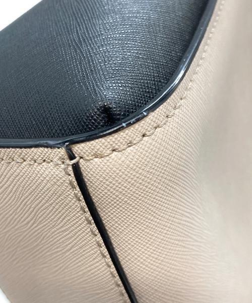 Kate Spade（ケイトスペード）Kate Spade (ケイトスペード) ショルダーバッグ ベージュ×ブラックの古着・服飾アイテム