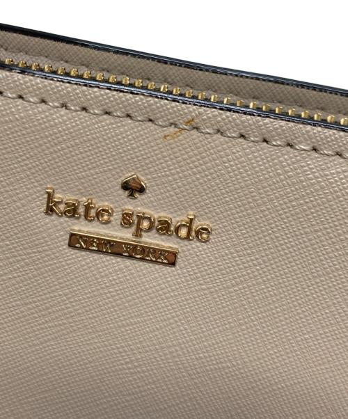 Kate Spade（ケイトスペード）Kate Spade (ケイトスペード) ショルダーバッグ ベージュ×ブラックの古着・服飾アイテム