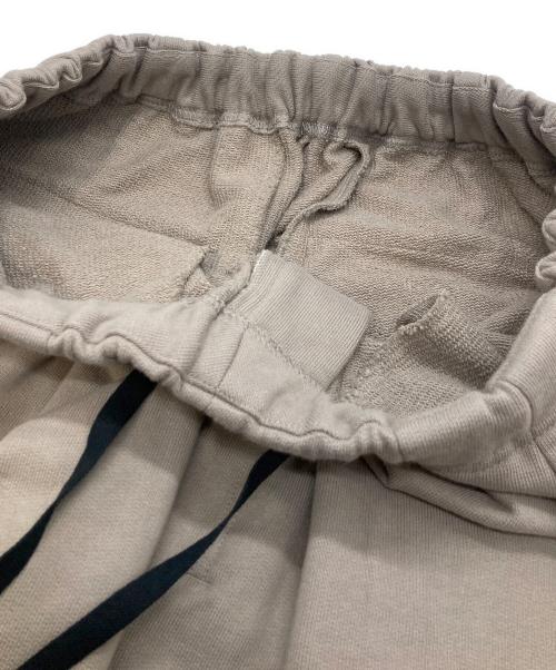 ANCELLM（アンセルム）ANCELLM (アンセルム) 2TUCK SWEAT PANTS ベージュ サイズ:2の古着・服飾アイテム