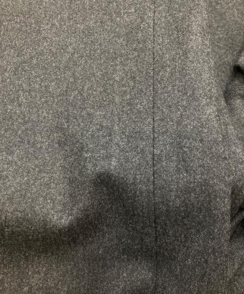 COMOLI（コモリ）COMOLI (コモリ) ウールフラノ パンツ チャコールグレー サイズ:1の古着・服飾アイテム