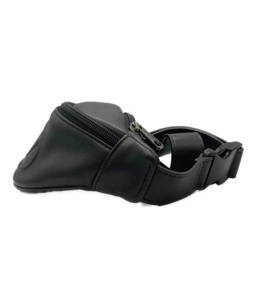 DIESEL（ディーゼル）DIESEL (ディーゼル) ロゴボディバッグ ブラックの古着・服飾アイテム