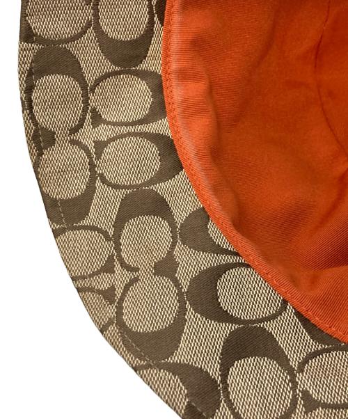 COACH（コーチ）COACH (オールドコーチ) シグネチャーバケットハット ブラウン×ベージュ サイズ:Sの古着・服飾アイテム