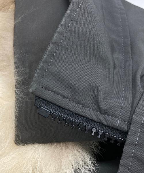 CANADA GOOSE（カナダグース）CANADA GOOSE (カナダグース) BROOKFIELD PARKA　2300JM グレー サイズ:Mの古着・服飾アイテム