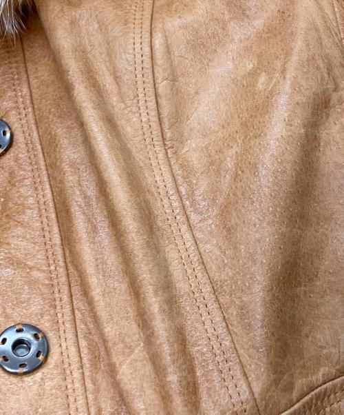 BURBERRY BLUE LABEL（バーバリー ブルー レーベル）BURBERRY BLUE LABEL (バーバリー ブルー レーベル) ファー付レザーコート ブラウン サイズ:38の古着・服飾アイテム