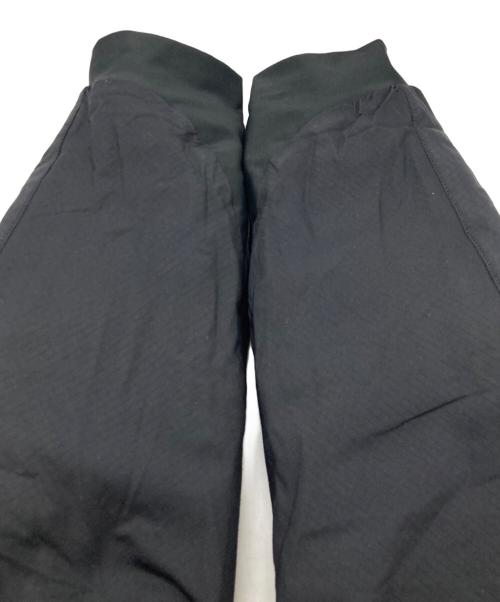 ARC'TERYX（アークテリクス）ARC'TERYX (アークテリクス) ATOM AR HOODY ブラック サイズ:Mの古着・服飾アイテム