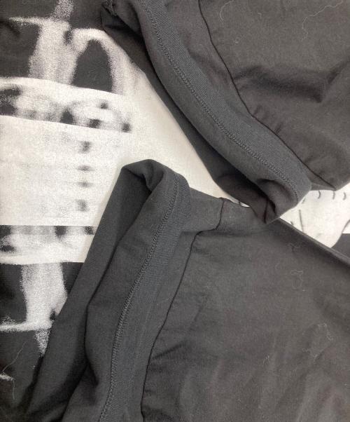 Vivienne Westwood（ヴィヴィアンウエストウッド）Vivienne Westwood (ヴィヴィアンウエストウッド) INVASION ORBプリントボーイズビッグTシャツ ブラック サイズ:00の古着・服飾アイテム