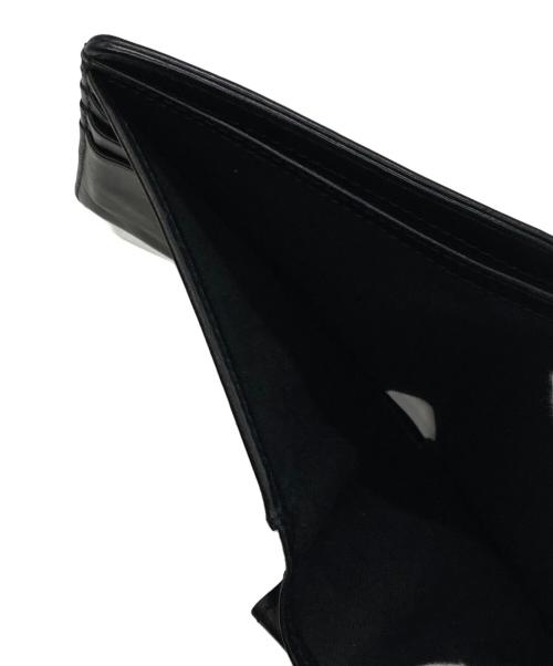 Vivienne Westwood（ヴィヴィアンウエストウッド）Vivienne Westwood (ヴィヴィアンウエストウッド) オーブ型押し2つ折り財布 ブラックの古着・服飾アイテム