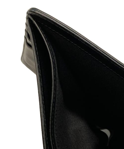 Vivienne Westwood（ヴィヴィアンウエストウッド）Vivienne Westwood (ヴィヴィアンウエストウッド) オーブ型押し2つ折り財布 ブラックの古着・服飾アイテム