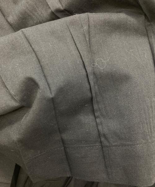 PLEATS PLEASE（プリーツプリーズ）PLEATS PLEASE (プリーツプリーズ) スカート ブラック サイズ:4の古着・服飾アイテム