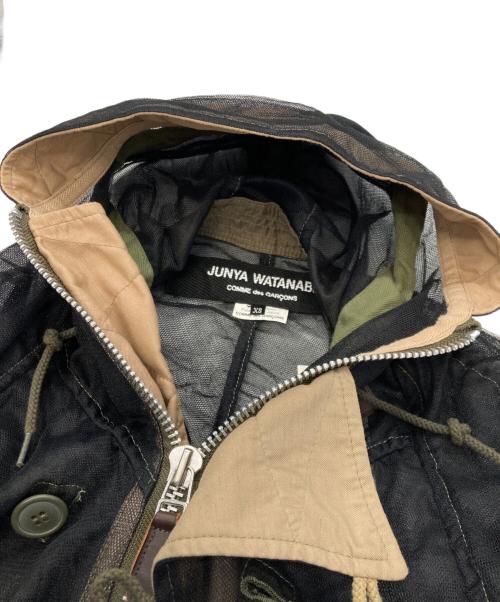 JUNYA WATANABE COMME des GARCONS（(ジュンヤワタナベ コムデギャルソン）JUNYA WATANABE COMME des GARCONS ((ジュンヤワタナベ コムデギャルソン) MESH CARGO POCKET UTILITY JACKET/メッシュ再構築N-3Bジャケット ブラック×ベージュ サイズ:ＸＳの古着・服飾アイテム