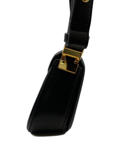 JW PEI（ジェイダブリューペイ）JW PEI (ジェイダブリューペイ) ショルダーバッグ ブラックの古着・服飾アイテム