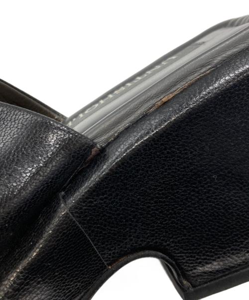 UNTISHOLD（アンチショルド）UNTISHOLD (アンチショルド) MARTA ブラック サイズ:37の古着・服飾アイテム