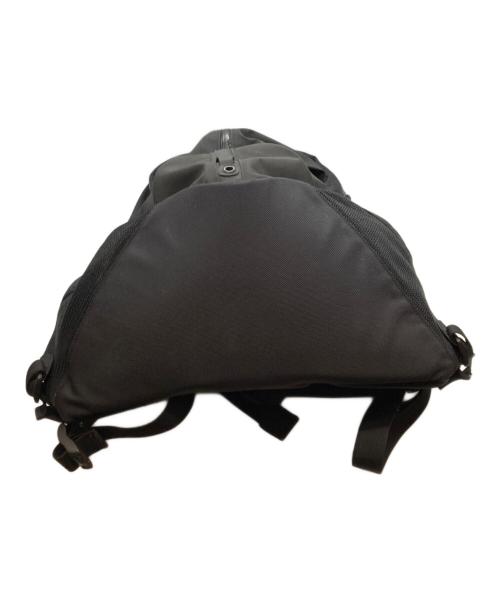 ARC'TERYX（アークテリクス）ARC'TERYX (アークテリクス) ARRO22BACKPACK ブラックの古着・服飾アイテム