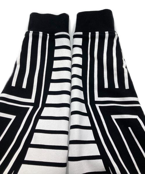 BALMAIN（バルマン）BALMAIN (バルマン) ジップパーカー ブラック×ホワイト サイズ:XLの古着・服飾アイテム